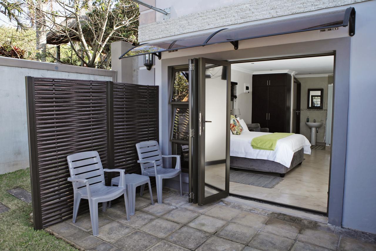 Aloes No.21 Bed & Breakfast Amanzimtoti Exterior photo