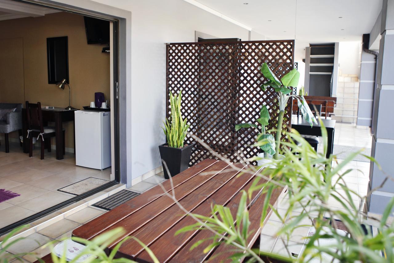 Aloes No.21 Bed & Breakfast Amanzimtoti Exterior photo